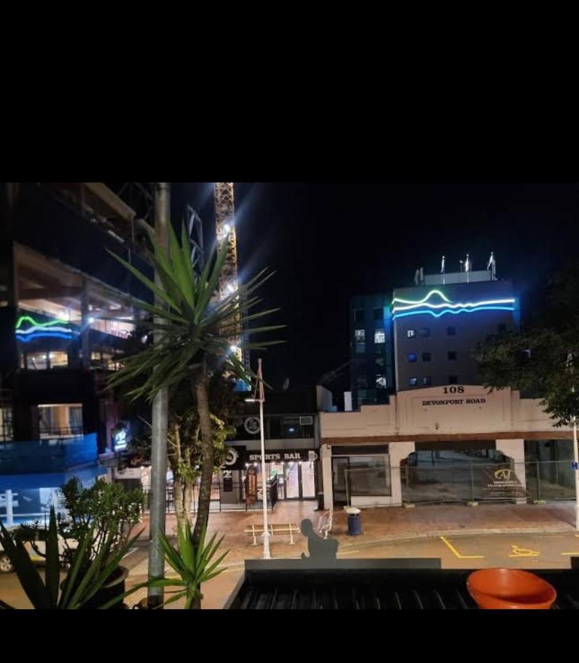 Loft 109 Backpackers Hostel Tauranga Esterno foto