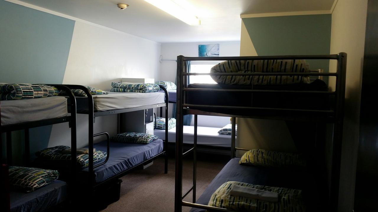 Loft 109 Backpackers Hostel Tauranga Esterno foto