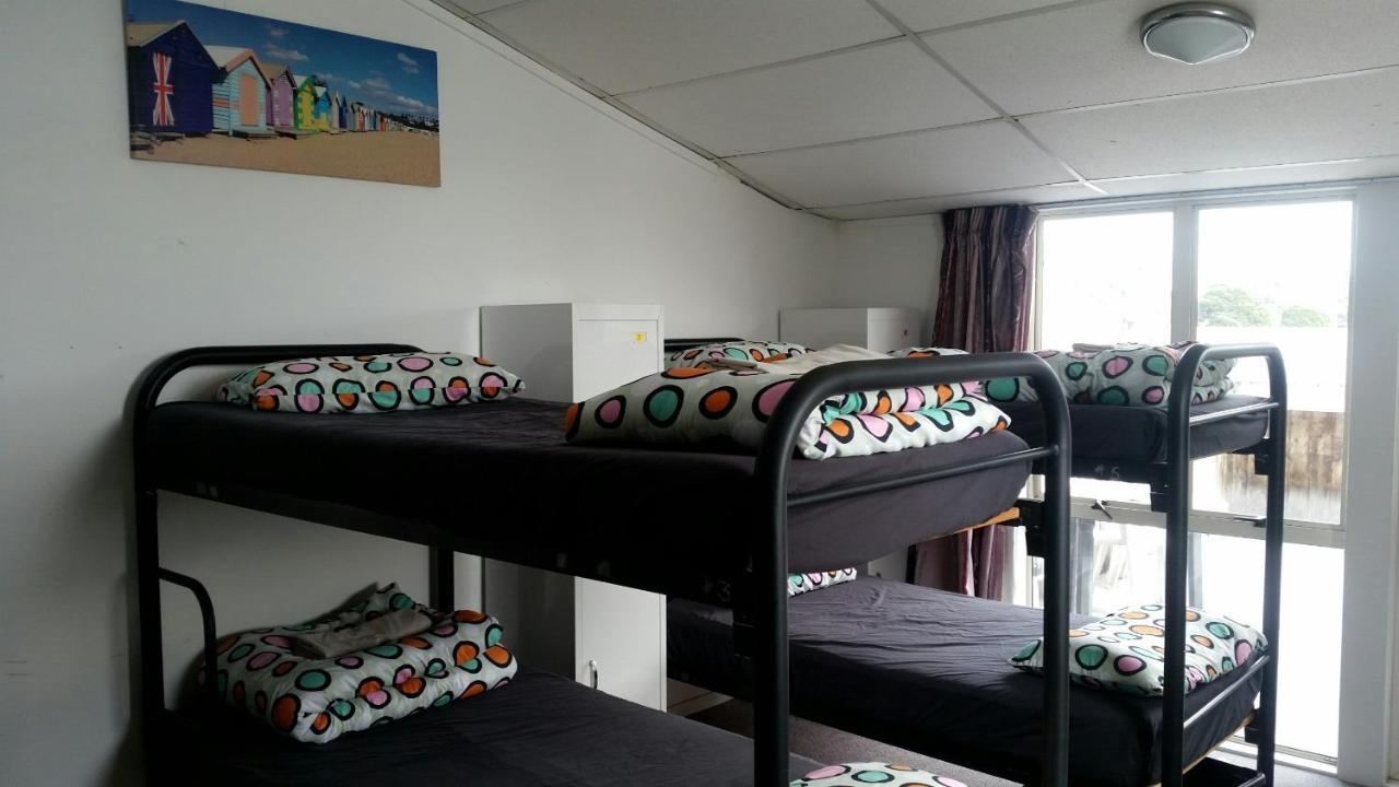 Loft 109 Backpackers Hostel Tauranga Esterno foto